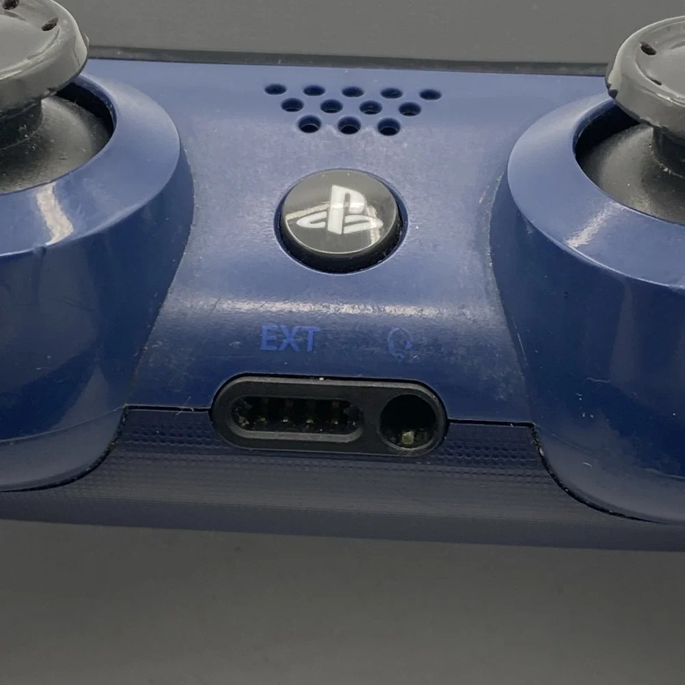 Sony PS4 CUH-ZCT2U Video Game Controller - Blue With Black Grip Cover Tested